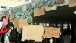Devant le lycée Delacroix à Drancy, vendredi 2 octobre 2026. ©AnFloreH